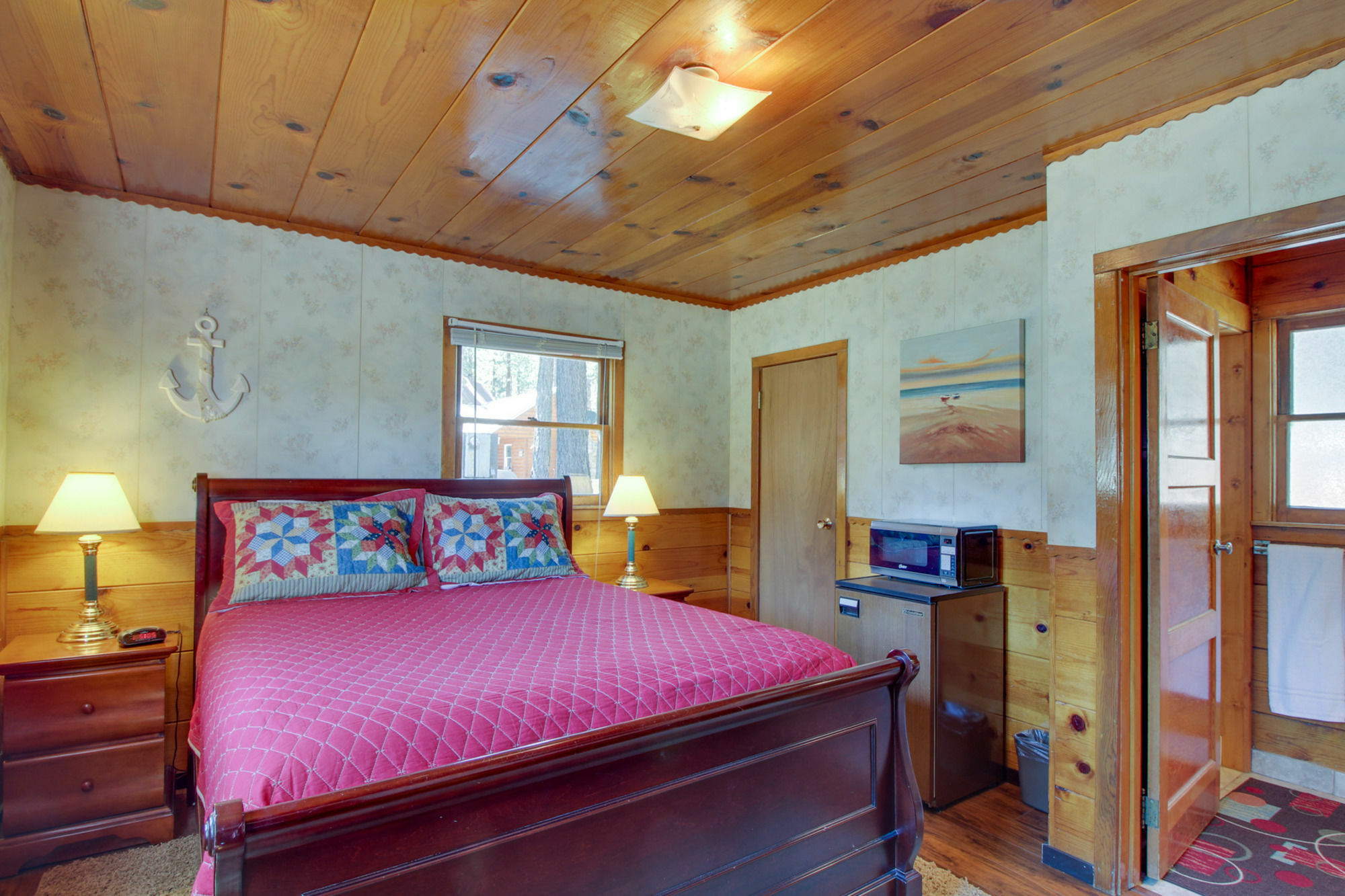 Tahoe Hotel